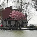 Haz A Szigeten 別荘