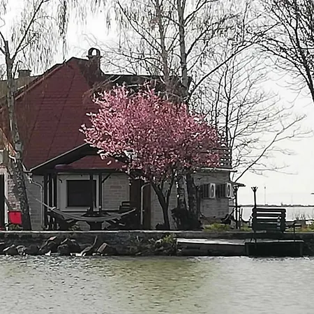 Haz A Szigeten Semesterbostad